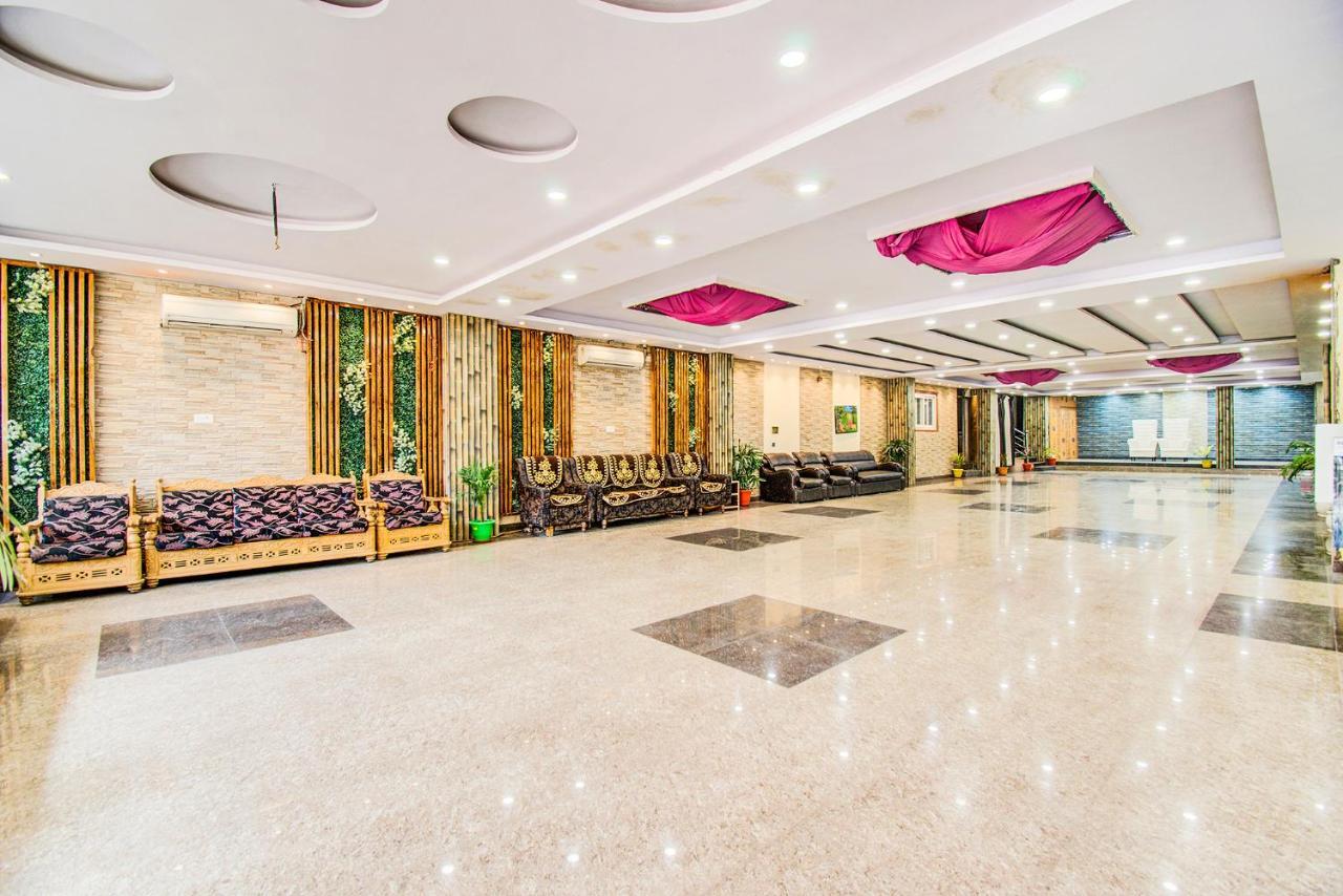 Hotel Sarweshwary Varanasi Eksteriør billede